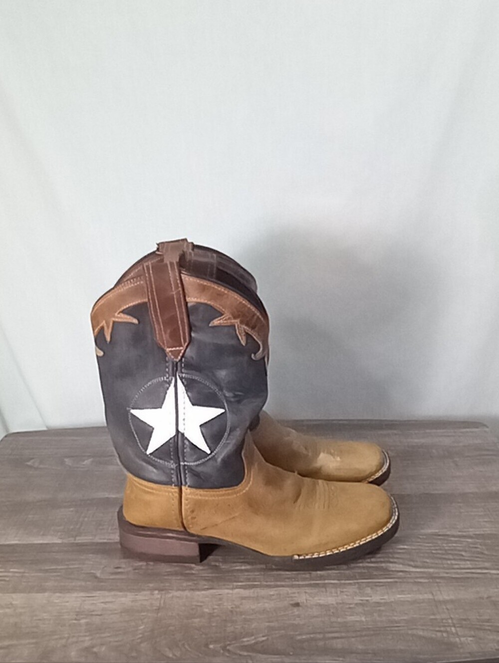 Roper Boy's Monterey Star Western Boots Size 3